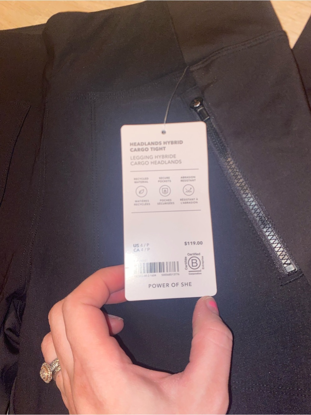Athleta Women’s Headlands Hybrid Cargo Tight Leggings Black High Rise Ankle 4 - Picture 3 of 7